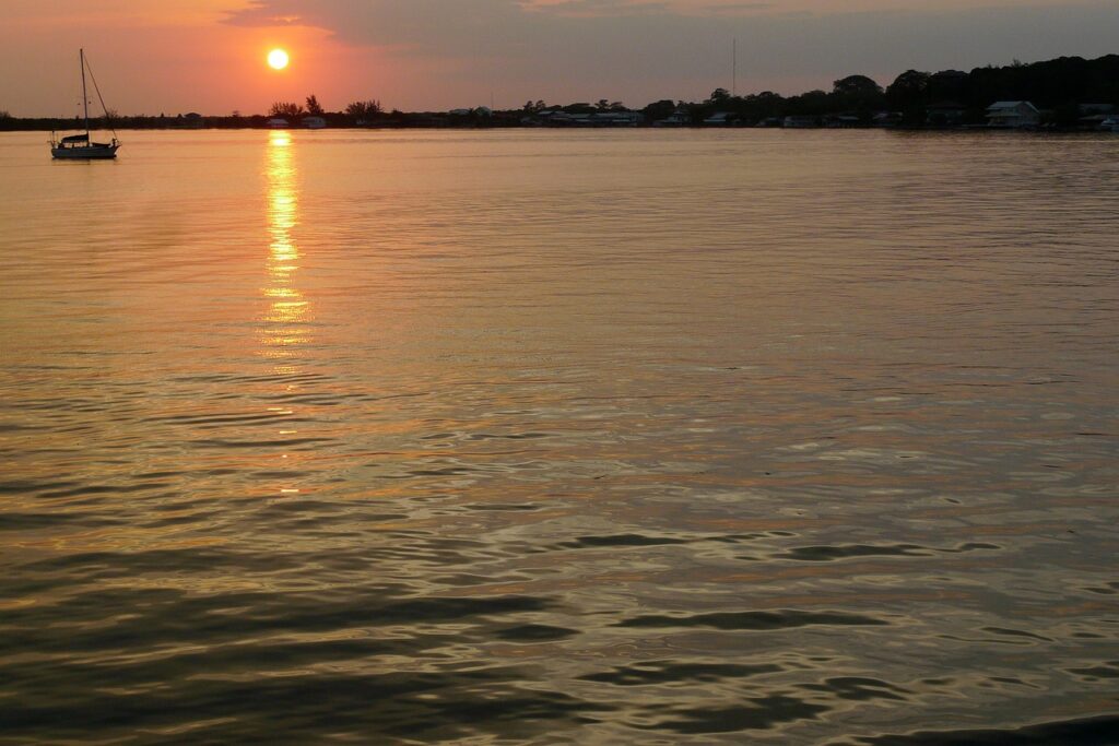 bay islands, sea, sunset-5463641.jpg