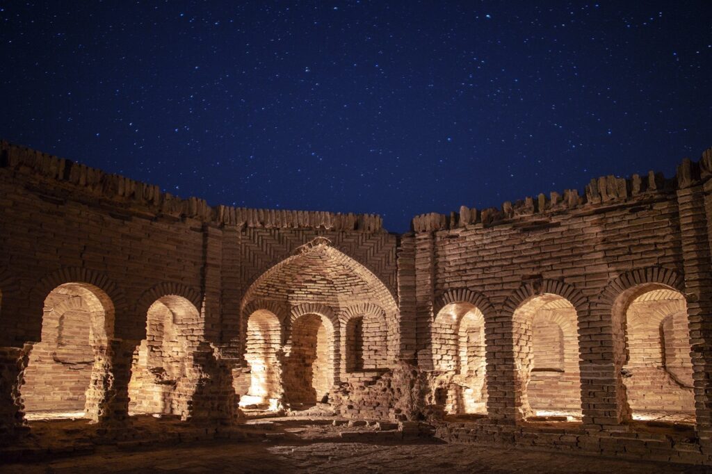 caravansary, monument, building-4519435.jpg