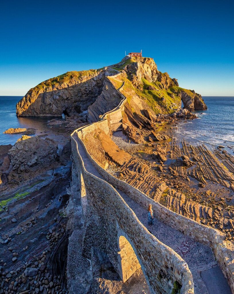 gaztelugatxe, island, sea-4377342.jpg