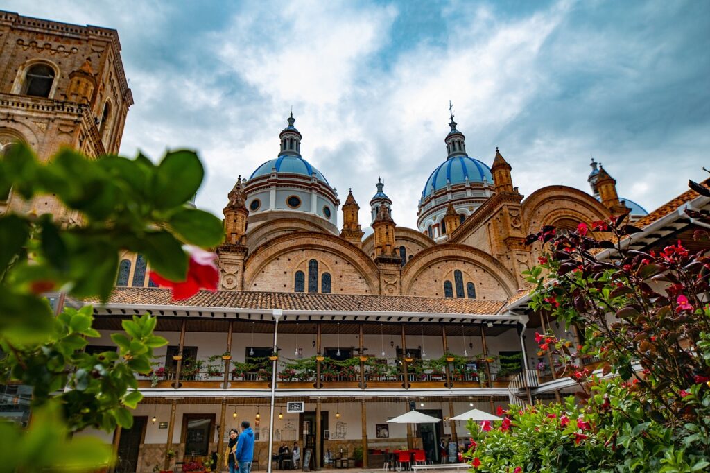 cathedral, basin, ecuador-4910967.jpg