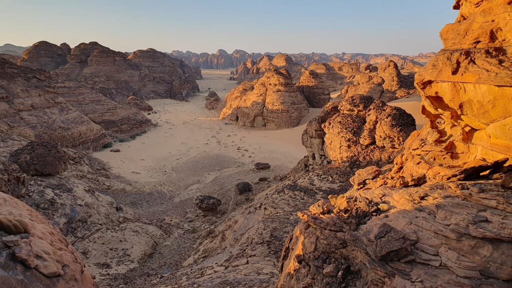 saudi arabia, desert, rocks-8880043.jpg